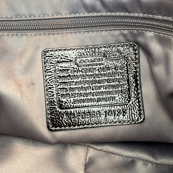 COACH | Madison Op Art Tote - Picture 7 of 13